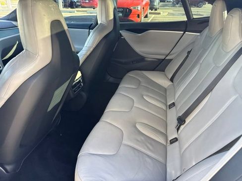 Used 2016 Tesla Model S AWD image 19