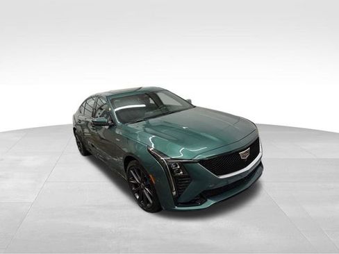 Certified 2025 Cadillac CT5 V w/ Technology Package image 3
