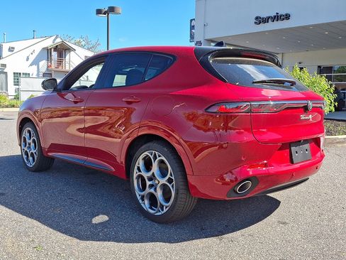 New 2025 Alfa Romeo Tonale Tributo Italiano image 4