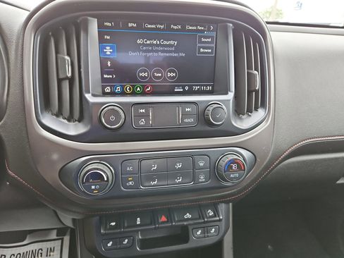 Used 2019 GMC Canyon All Terrain w/ Trailering Package AWD/4WD image 9
