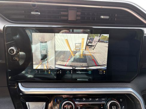 Used 2022 GMC Sierra 1500 Denali w/ Denali Reserve Package image 30