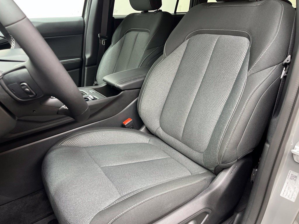 New 2026 Jeep Cherokee Laredo AWD/4WD image 8