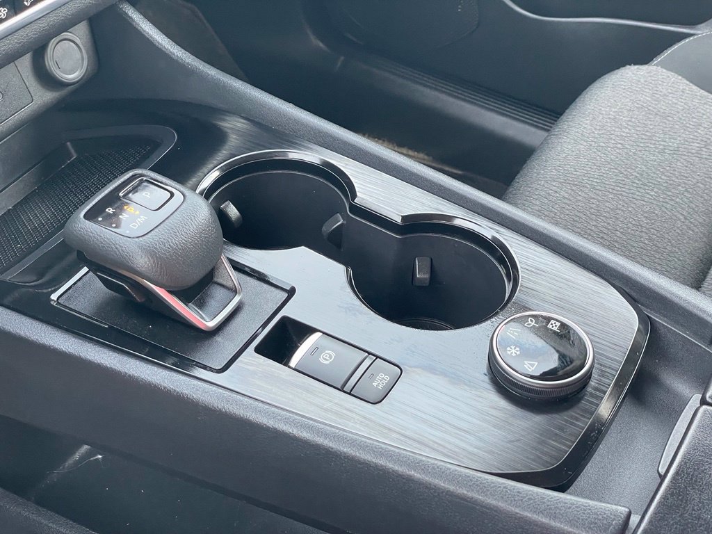 Certified 2024 Nissan Rogue SV AWD/4WD image 19