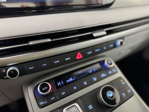 Used 2025 Hyundai Palisade SE image 21