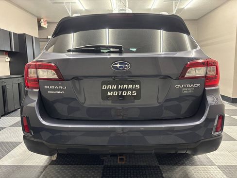Used 2015 Subaru Outback 2.5i Limited AWD/4WD image 9