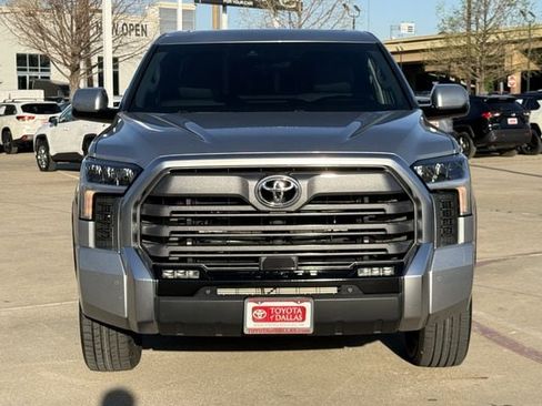 Used 2024 Toyota Tundra Limited w/ Power Package image 7