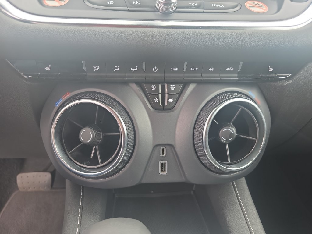 Used 2025 Chevrolet Blazer LT AWD/4WD image 20