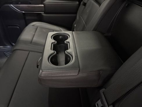 Used 2021 Chevrolet Silverado 3500 LTZ AWD/4WD image 34