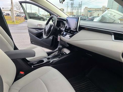 Used 2020 Toyota Corolla LE image 15