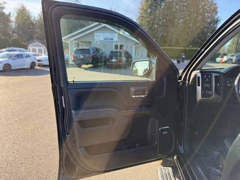 Used 2018 GMC Sierra 1500 Denali w/ Denali Ultimate Package image 11