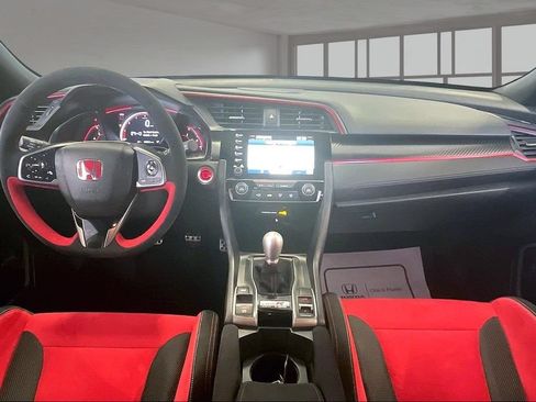 Used 2019 Honda Civic Type R image 7