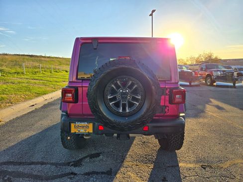 Used 2024 Jeep Wrangler Unlimited Rubicon 392 image 5