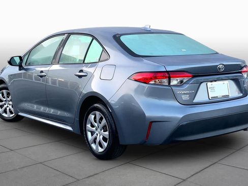 Used 2025 Toyota Corolla LE FWD image 11