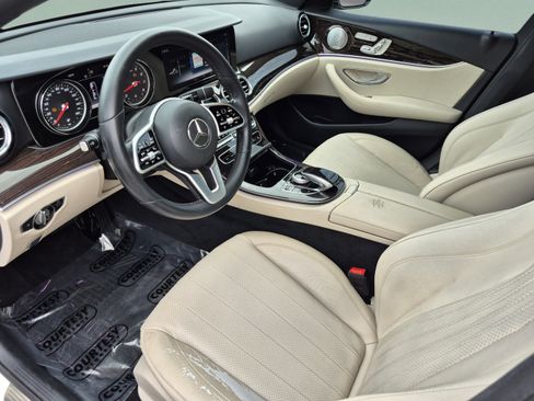 Used 2019 Mercedes-Benz E 300 image 20