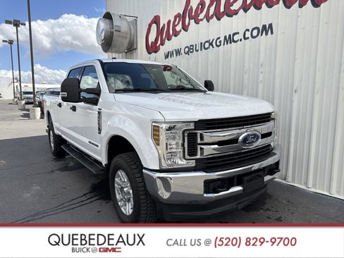 Used 2019 Ford F250 XLT w/ FX4 Off-Road Package image 41