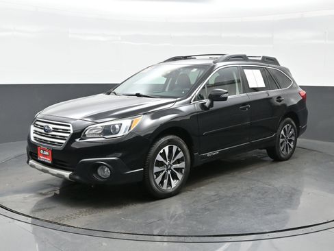 Used 2017 Subaru Outback 2.5i Limited image 2