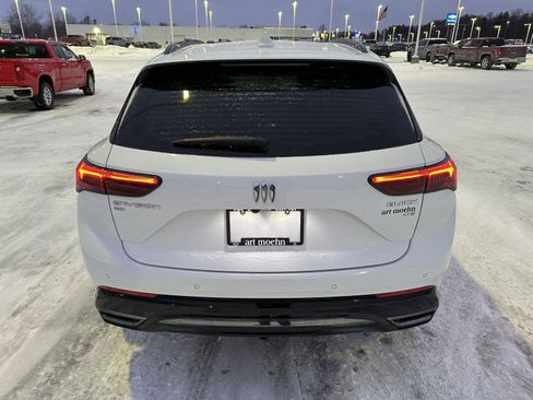 Used 2025 Buick Envision Sport Touring image 4