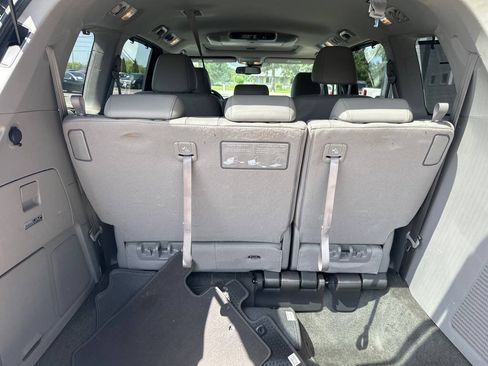 Used 2016 Honda Odyssey Touring image 8