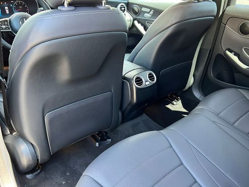 Used 2022 Mercedes-Benz GLC 300 4MATIC w/ Premium Package Lite image 32