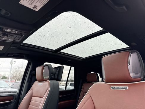 Used 2024 GMC Yukon Denali Ultimate image 24