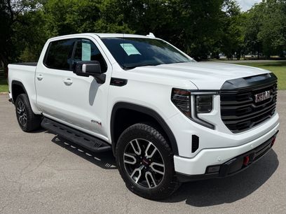 Used 2024 GMC Sierra 1500 AT4 w/ Technology Package