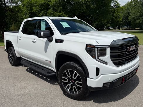 Used 2024 GMC Sierra 1500 AT4 w/ Technology Package image 1