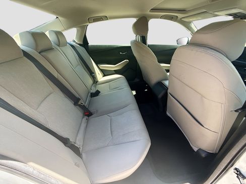 Certified 2024 Honda Accord EX image 27
