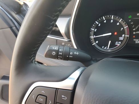 Used 2020 Toyota Highlander Platinum image 37