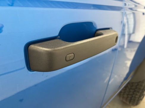 Used 2023 Ford Bronco Wildtrak AWD/4WD image 4