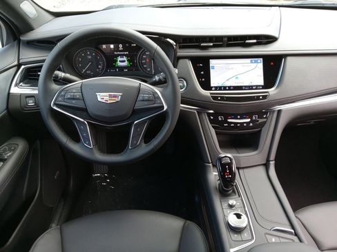 New 2026 Cadillac XT5 Premium Luxury w/ LPO, ONYX Package image 14