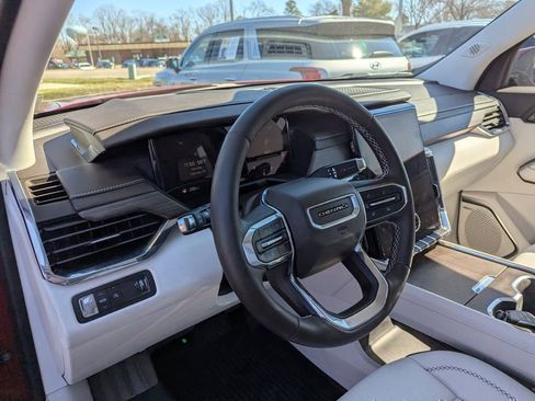 Used 2025 GMC Acadia Denali w/ LPO, Floor Liner Package image 12