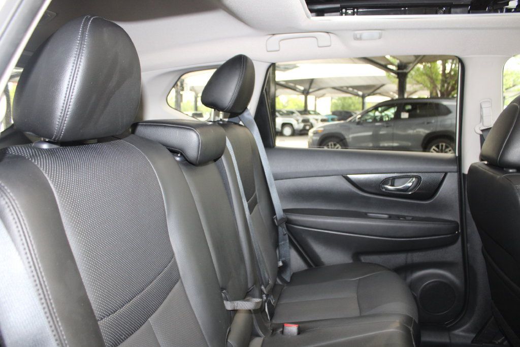 Used 2017 Nissan Rogue SL w/ SL Premium Package AWD/4WD image 53