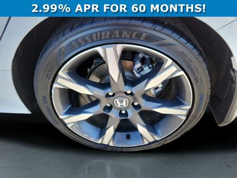 Certified 2025 Honda Civic Sport Touring image 11