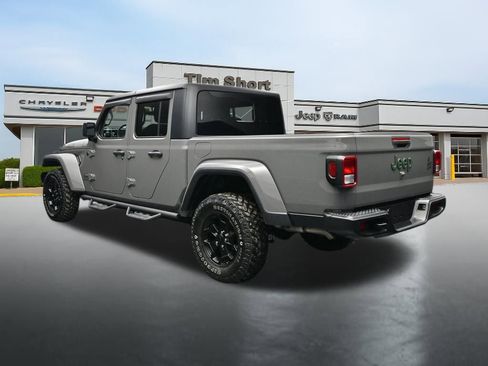 Used 2022 Jeep Gladiator Mojave AWD/4WD image 3