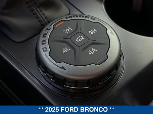 New 2025 Ford Bronco Badlands AWD/4WD image 64