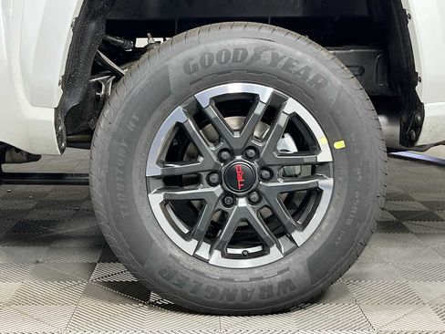 New 2025 Toyota Tacoma TRD Sport image 19