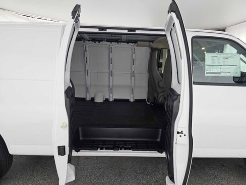 New 2026 Chevrolet Express 2500 Extended w/ Driver Convenience Package RWD image 12
