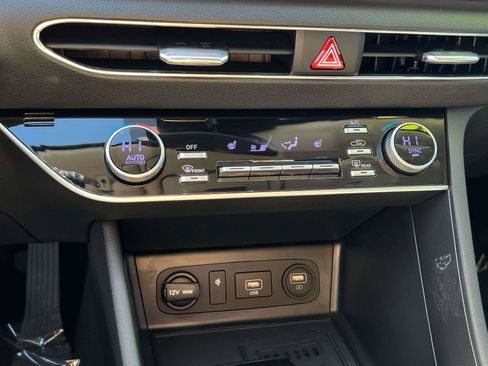Used 2023 Hyundai Sonata SEL w/ Convenience Package image 15