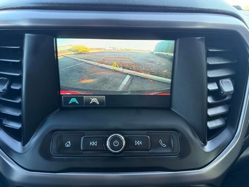 Used 2019 GMC Acadia SLE w/ Driver Alert Package I image 35