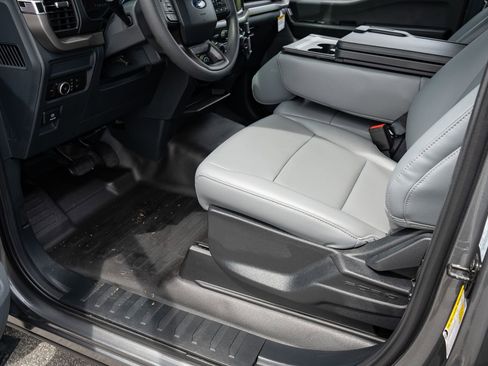New 2026 Ford F150 XL AWD/4WD image 17
