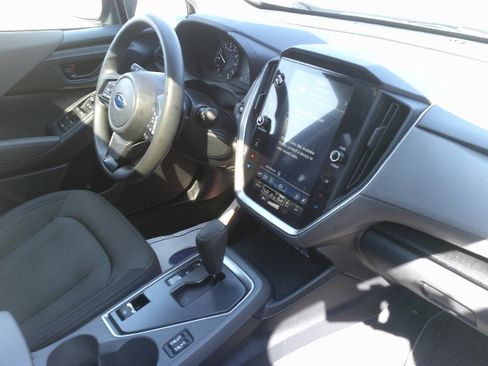 Used 2024 Subaru Crosstrek 2.0i Premium image 25