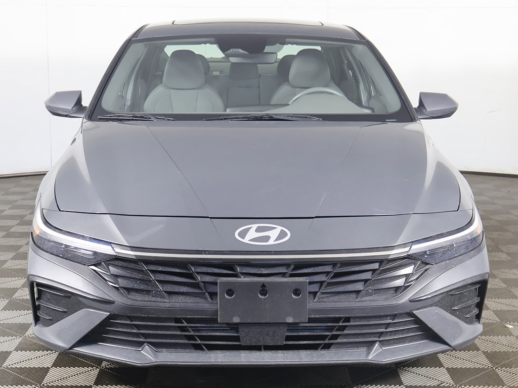 Used 2024 Hyundai Elantra SEL w/ Convenience Package FWD image 13