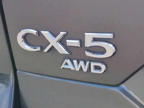 Used 2023 MAZDA CX-5 AWD 2.5 S w/ Premium Package image 26