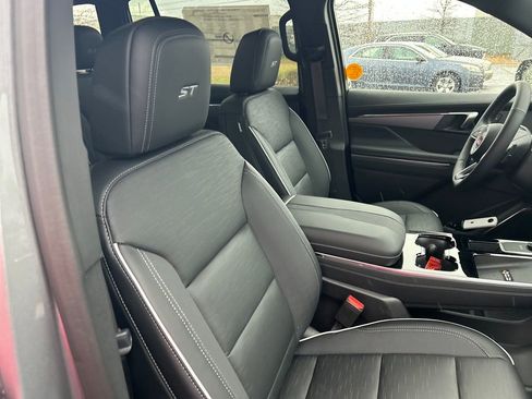 New 2026 Buick Enclave Sport Touring w/ LPO, Floor Liner Package image 40