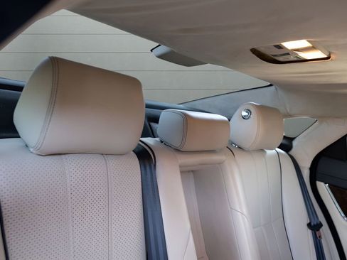 Used 2012 Jaguar XJ L RWD image 71