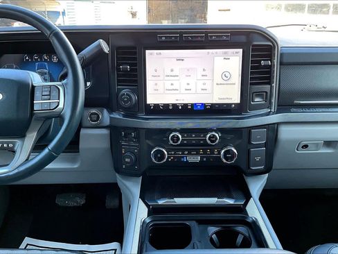 Used 2023 Ford F350 Limited w/ FX4 Off-Road Package AWD/4WD image 7