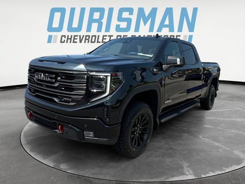 Used 2022 GMC Sierra 1500 AT4 w/ AT4 Premium Package AWD/4WD image 2