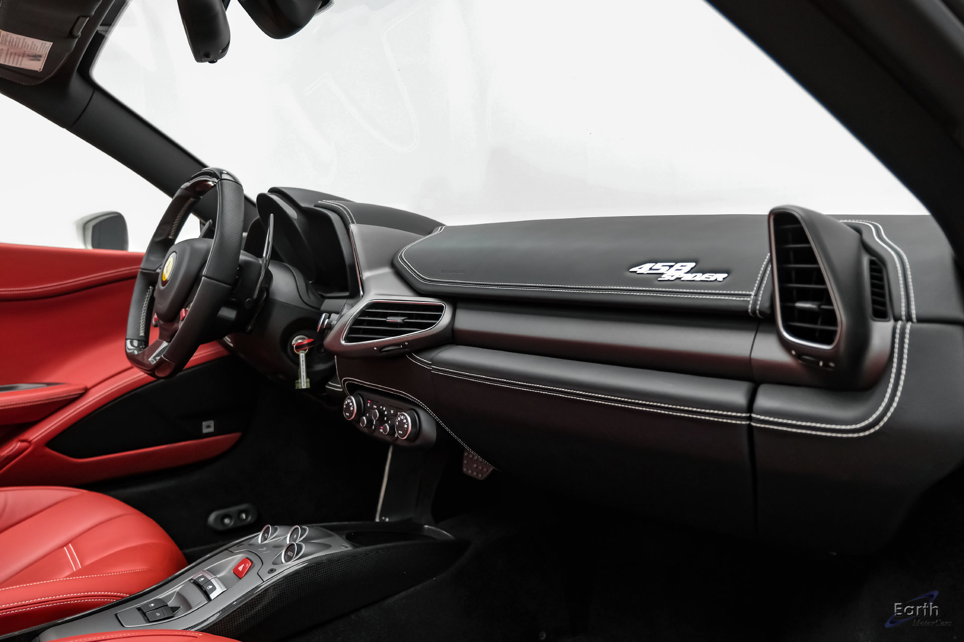 Used 2015 Ferrari 458 Spider RWD image 66