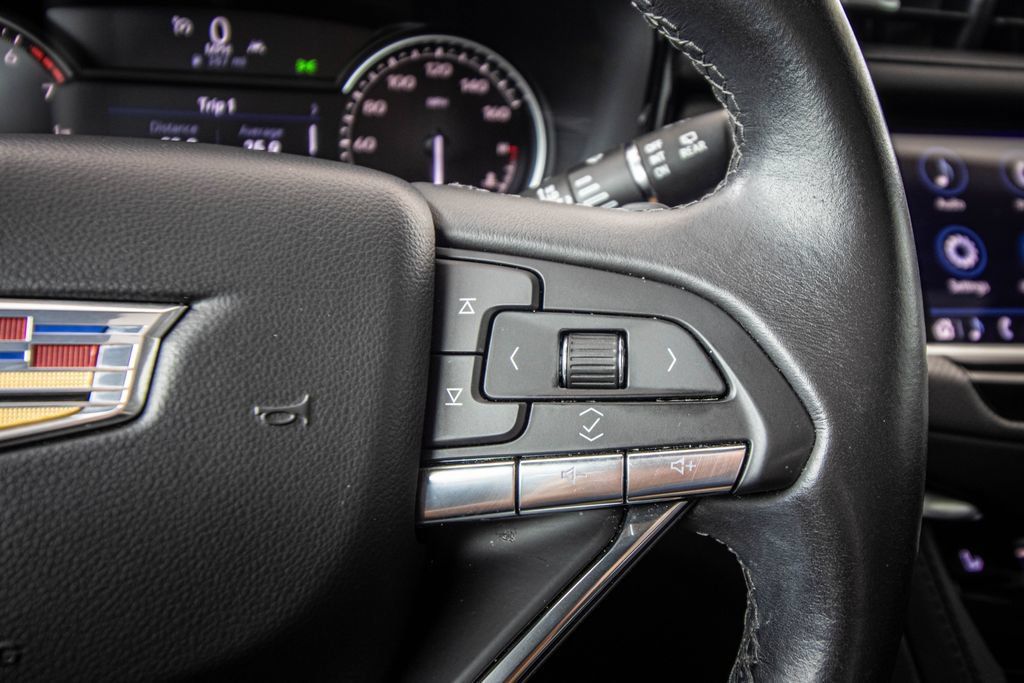 Used 2023 Cadillac XT6 Luxury FWD image 36