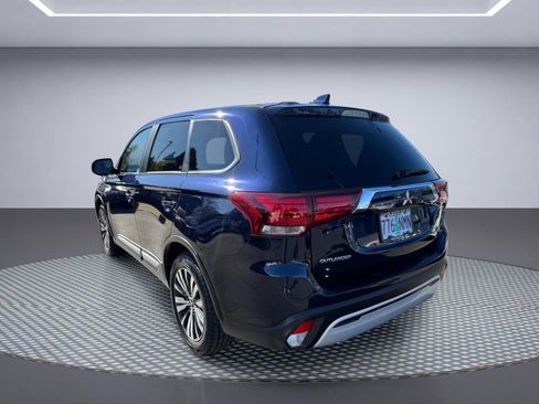 Used 2020 Mitsubishi Outlander SE FWD image 4